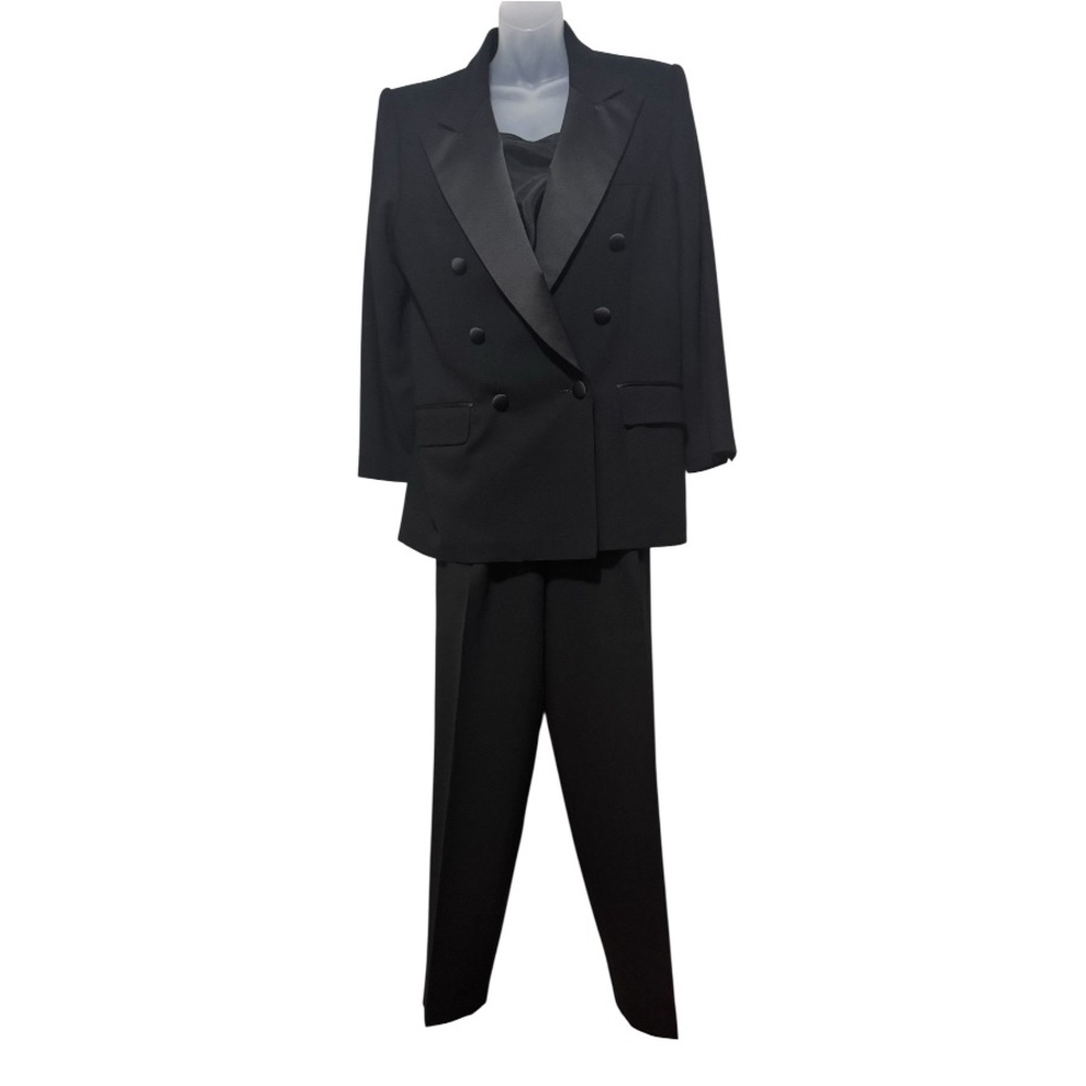 Elegant Vintage 3-Piece Black Tuxedo Set - Picture 2 of 12